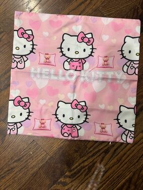 Hello Kitty Pink and White Heart Pattern Pillowcase